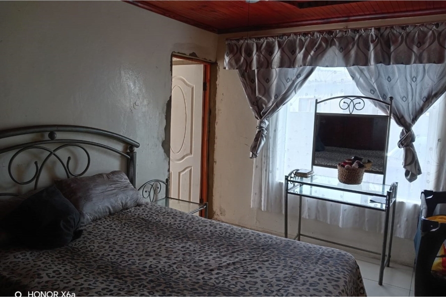 2 Bedroom Property for Sale in New Brighton Eastern Cape